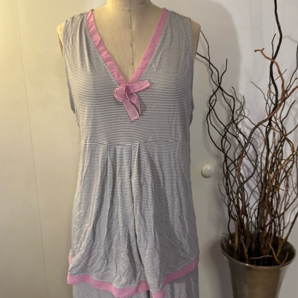DKNY gray and white striped sleeveless pajama set - Picture 2 of 8